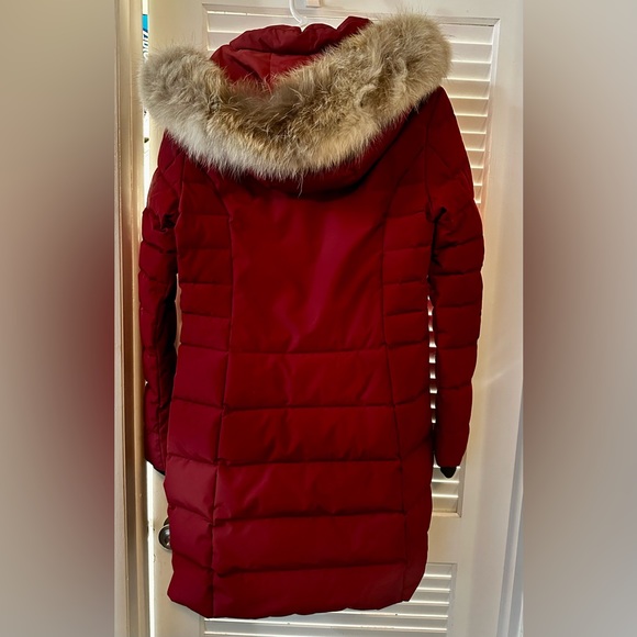 Women’s MEDIUM Red Pajar Canada Long Down Puffer Parka Coat - Picture 3 of 9